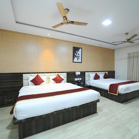 Hotel Cn Windsor Chikmagaluru Екстериор снимка