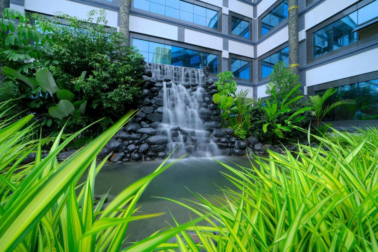 Hotel Cn Windsor Chikmagaluru Екстериор снимка