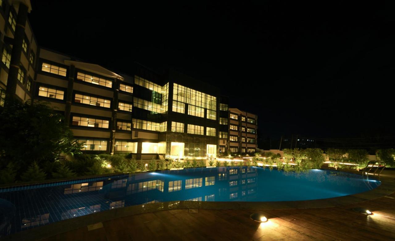 Hotel Cn Windsor Chikmagaluru Екстериор снимка