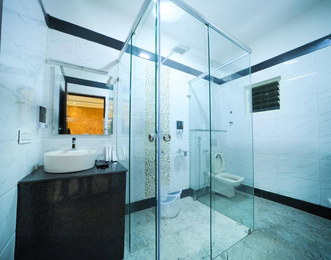 Hotel Cn Windsor Chikmagaluru Екстериор снимка